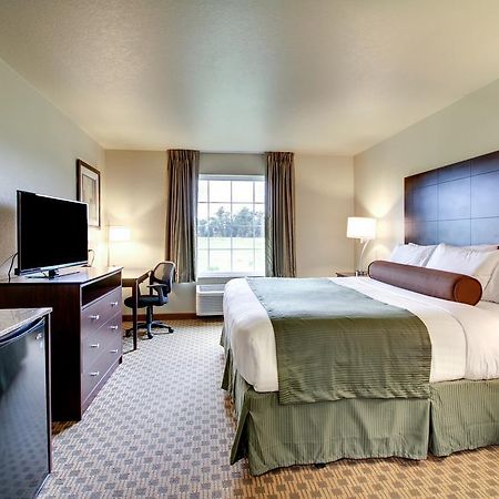 Cobblestone Inn & Suites - Schuyler 외부 사진